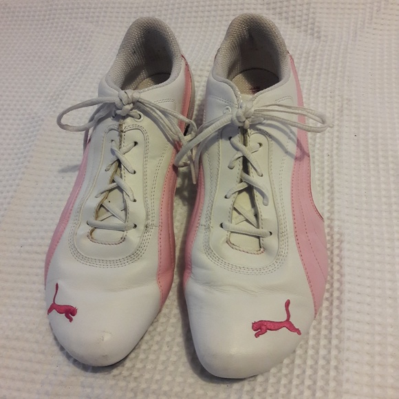 womens white and pink puma shoes